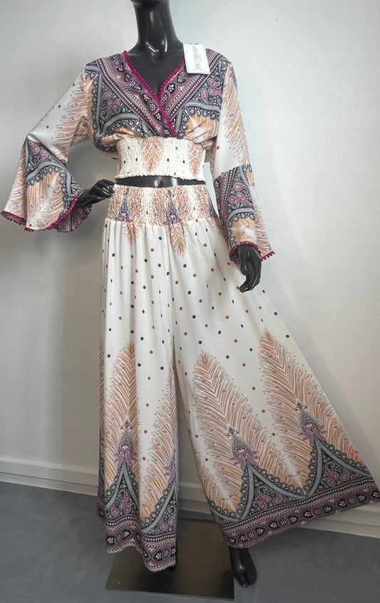 Ensemble 2 pièces imprimé plume & cachemire
- Élégance bohème (Taille L/XL)